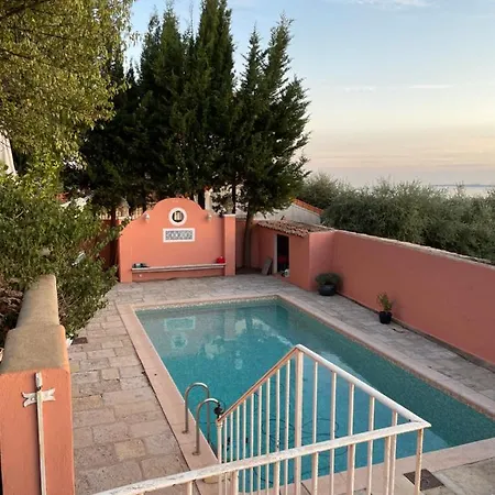D'hotes A L'ancre Marine 4*